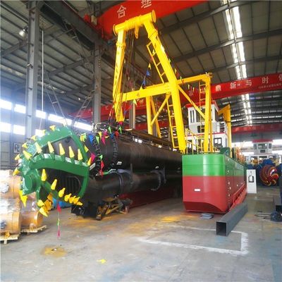 Dieselmotor 8 / 12/14 / 16/18/20/26 Inch Fluss Sand / See Schlamm / Cutter Saugbagger für Baggerprojekte