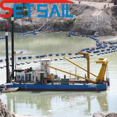 Schneider-Saugbagger mit Hydraulikkopf, dem Kunden weltweit vertrauen