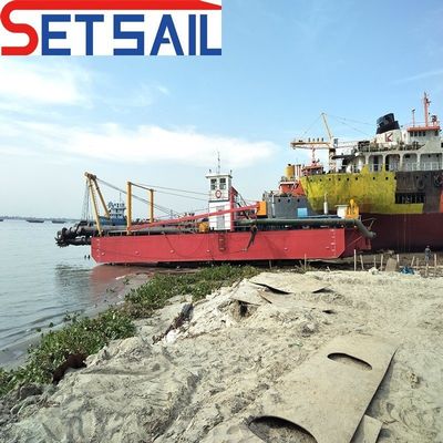16 Zentimeter großer Saugbagger für das Meer, maximale Baggertiefe 13 Meter, Dieselbetrieb