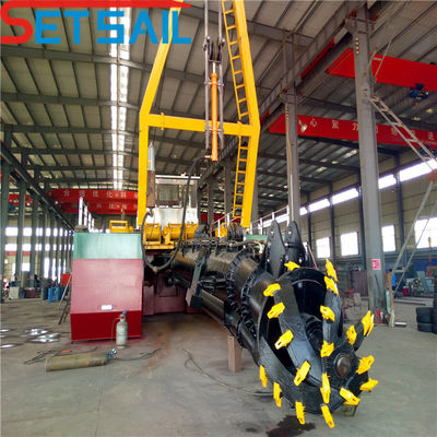 10 Zoll Cutter Saugbagger mit Shijiazhuang Sandpumpe und Cumins 122kw Motor