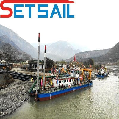16-46m Gesamtlänge Hydraulik-Schneider-Saugbagger-Maschine für den malaysischen Markt