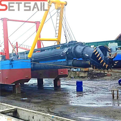 Fluss-Sandpumpe und Diesel-Schneidmaschine Saugbaggermaschine Gesamtlänge 18-50 Meter