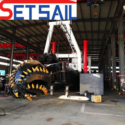 Höchstentladungsdistanz von 800-5000 Metern Schneider-Saugbagger mit HDPE-Rohr