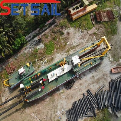 Long River Sanddredger mit hydraulischem Schneidkopf Gesamtbreite 10,2 m Gesamttiefe 2,7 m