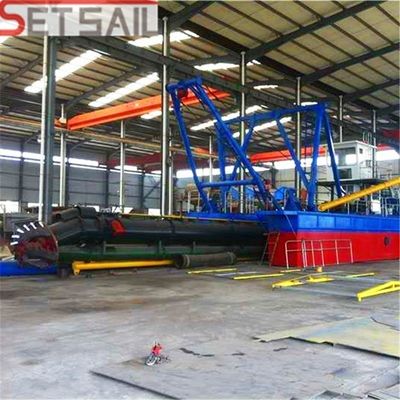 15 m Baggertiefe 3000 m3 Wasserfluss Anfangszahlung 18 Zoll Schneider-Saugbagger