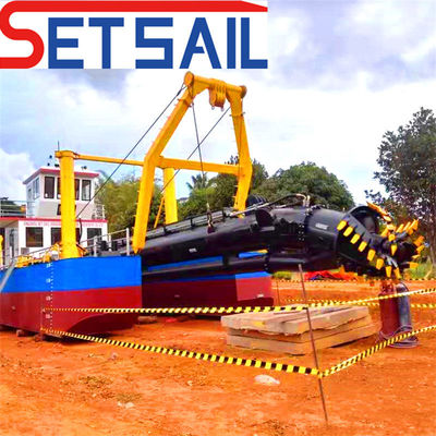 Gesamthöhe 2,2 m Dieselmotor Wasserfluss 5000 m3 Schneider Saugbagger mit Hydraulik