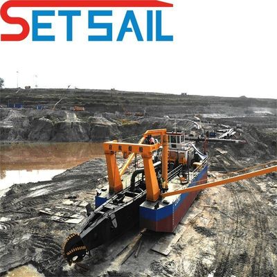 18 Zoll Cutter Saugbagger mit Kapazität Fluss Sandpumpe und Cumins 1137 Kw Motor