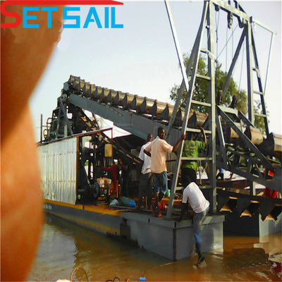 95kw-260kw Gesamtstromkette Eimer Sandbergbau Gold Bagger für Fluss und See Graben