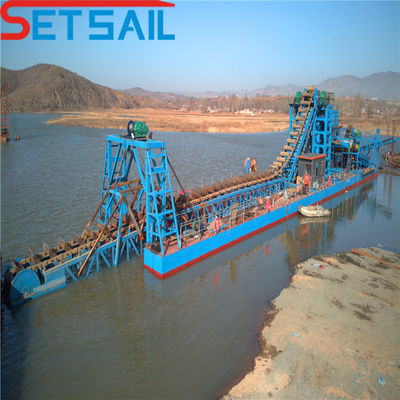 Chain Bucket River Sand Gold-Dredge mit Heberwinde und Rumpf Größe 23m-49m