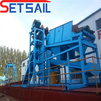 Hydrocyclone Gold Diamond Mining Dredger mit 24-38m Gesamtlänge und Aufregungsschuppen
