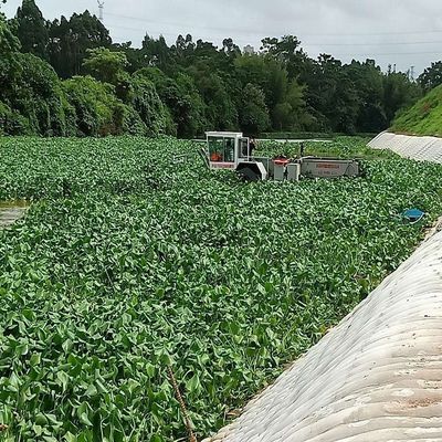 Wasser Hyazinth Reinigung professionelle Wasser Unkraut-Harvester mit 3,5-5kn / h Arbeitsgeschwindigkeit